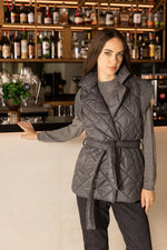 Carica l'immagine nel visualizzatore di Gallery, Gilet Chic