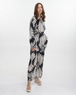 Load image into Gallery viewer, Camicia lunga con cintura