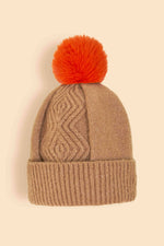 Load image into Gallery viewer, Cappello Ingrid Bobble - Cappuccino