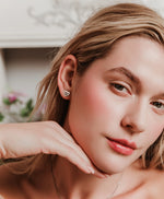 Carica l'immagine nel visualizzatore di Gallery, Orecchini Gatto di Alice “Sorridi”