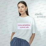 Load image into Gallery viewer, T-shirt donna "Credo nel fastidio a prima vista"