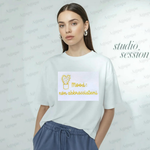 Carica l'immagine nel visualizzatore di Gallery, T-shirt donna "Se devi sognare Esagera"