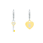 Load image into Gallery viewer, Orecchini anelle “Chiave e serratura di Alice in Wonderland”