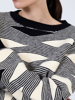 Carica l'immagine nel visualizzatore di Gallery, Maglione con maniche a sbuffo