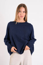 Load image into Gallery viewer, Maglia morbida con taschine