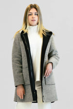 Load image into Gallery viewer, Cappotto lungo in lana