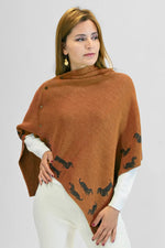 Carica l'immagine nel visualizzatore di Gallery, Poncho con stampe di bassotti