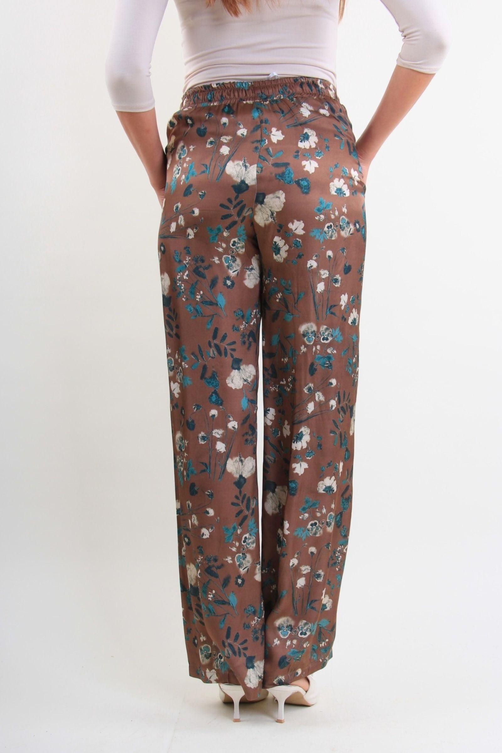 Pantaloni palazzo con stampa floreale