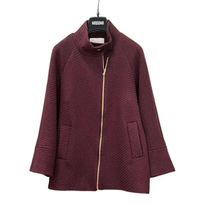 Cappotto con bavero alto