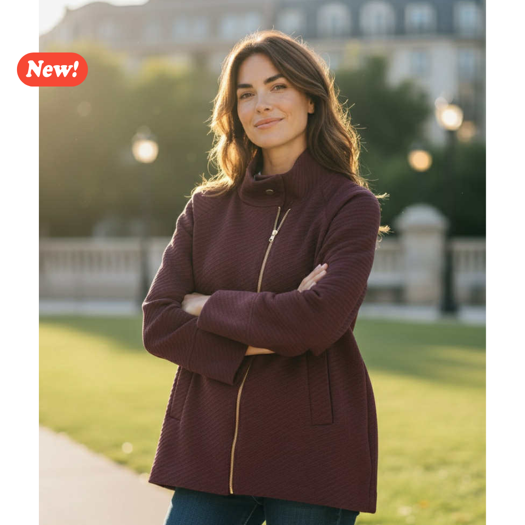 Cappotto con bavero alto