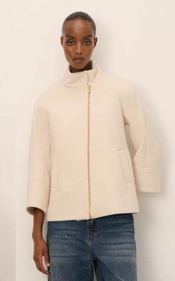Cappotto con martingala