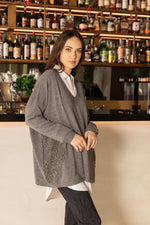 Load image into Gallery viewer, Blusa Over Birdie
