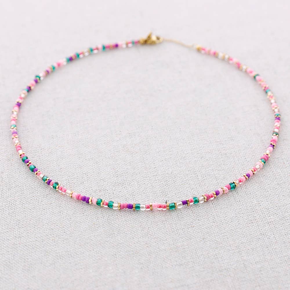 Collana in acciaio con pietra cilindrica colorata