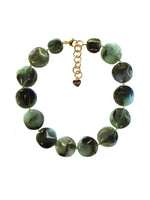 Load image into Gallery viewer, Collana a girocollo Islanda
