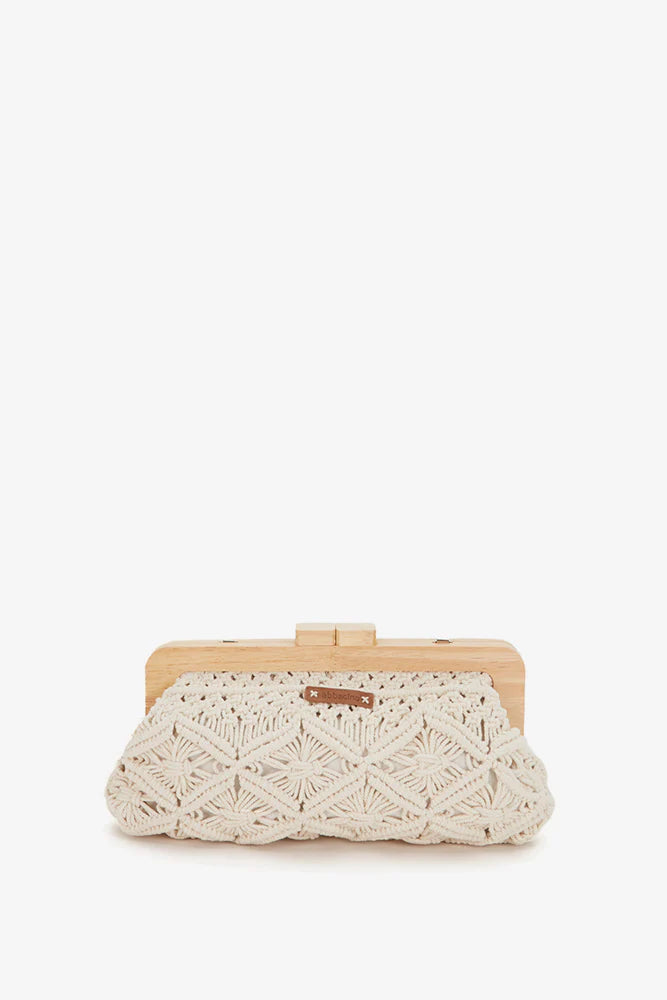 Pochette in macramè