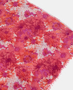 Carica l'immagine nel visualizzatore di Gallery, Sciarpa in viscosa con stampa floreale
