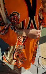 Carica l'immagine nel visualizzatore di Gallery, Abito fantasia
