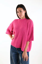 Carica l&#39;immagine nel visualizzatore di Gallery, Maglione over maniche a 3/4
