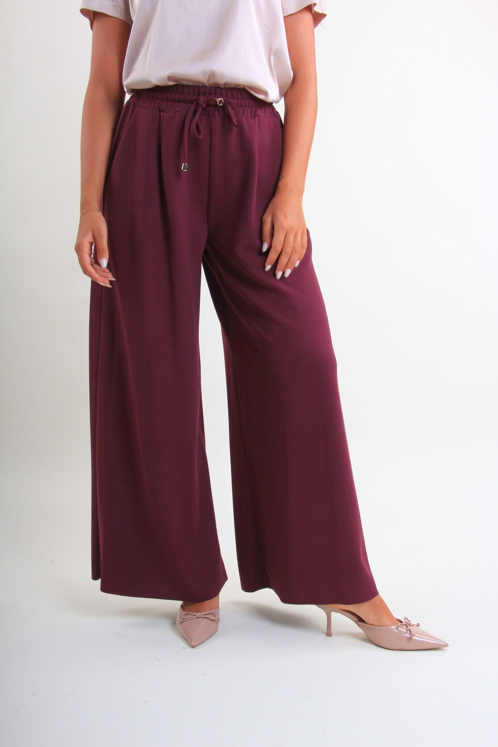 Pantaloni con coulisse regolabile