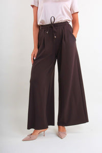 Pantaloni con coulisse regolabile