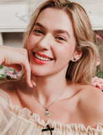 Load image into Gallery viewer, Collana Gatto di Alice “Sorridi”
