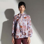 Load image into Gallery viewer, Blusa fantasia
