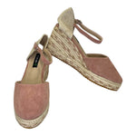 Load image into Gallery viewer, Scarpe scamosciate con zeppe
