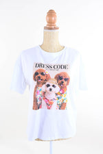 Carica l'immagine nel visualizzatore di Gallery, T-shirt con stampa con barboncini
