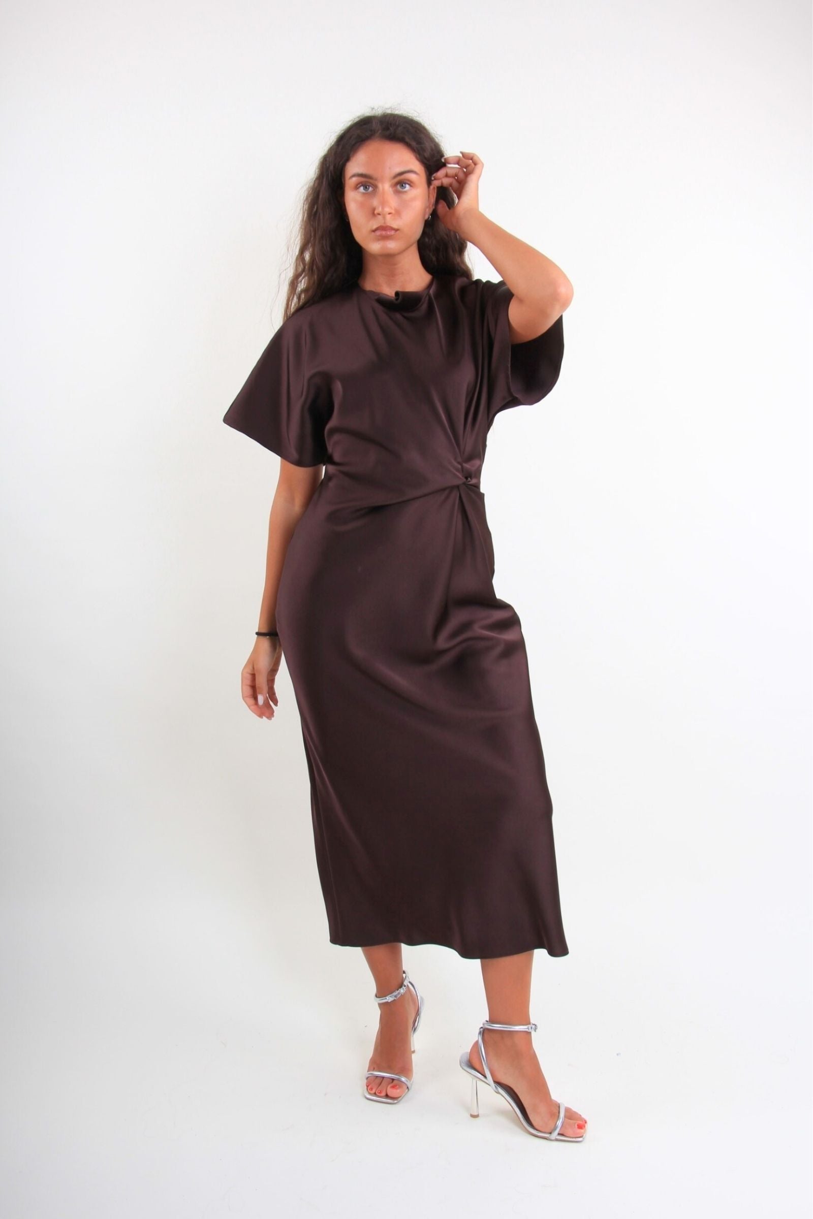 Abito con drappeggio