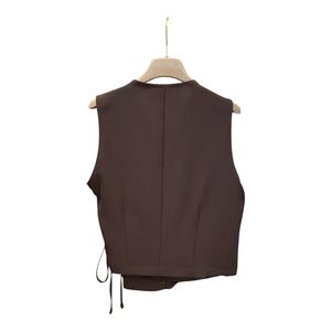 Gilet con chiusura a laccio