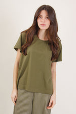 Carica l&#39;immagine nel visualizzatore di Gallery, T-Shirt in  cotone asimmetrica
