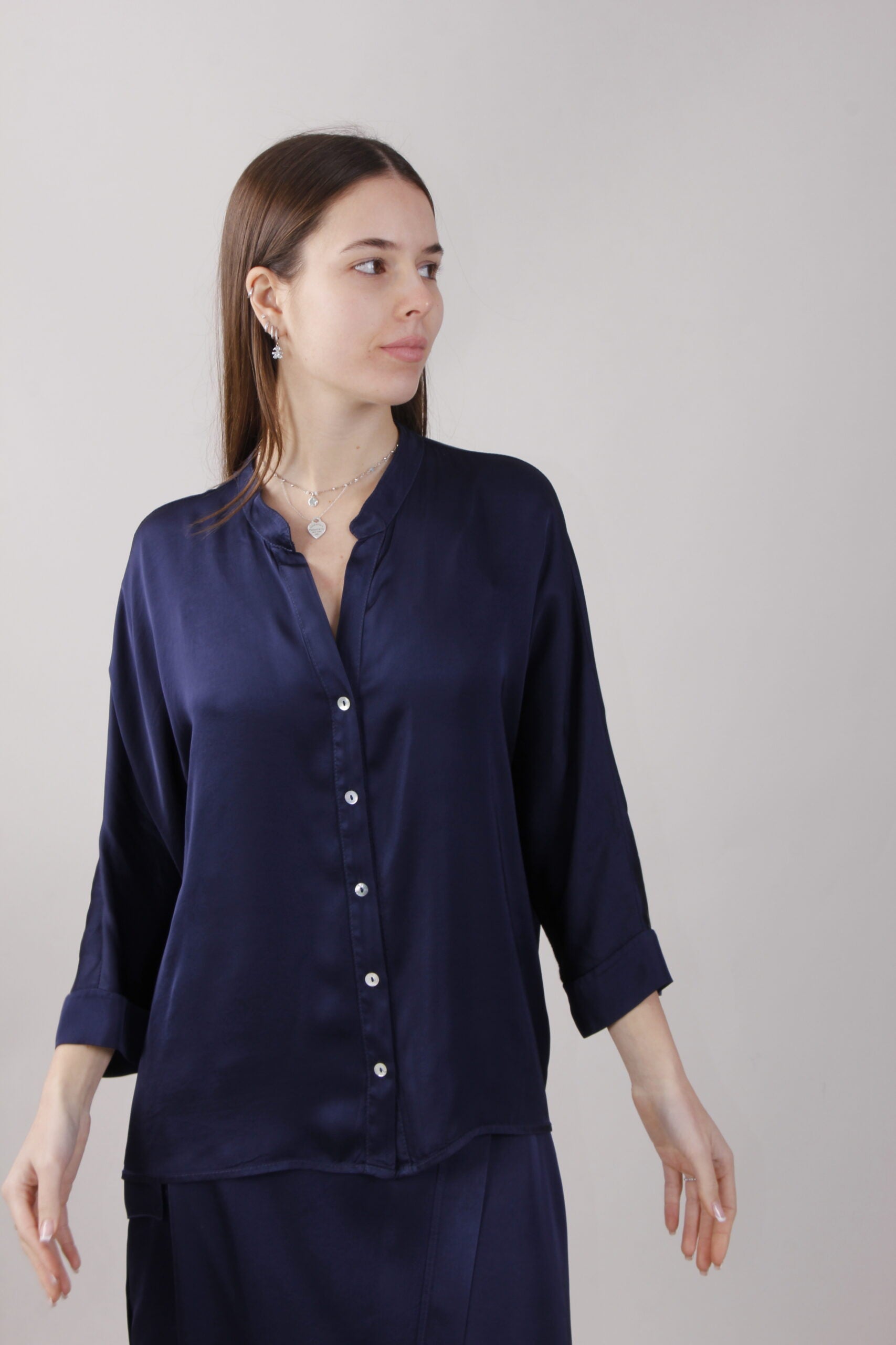 Camicia colla alla coreana