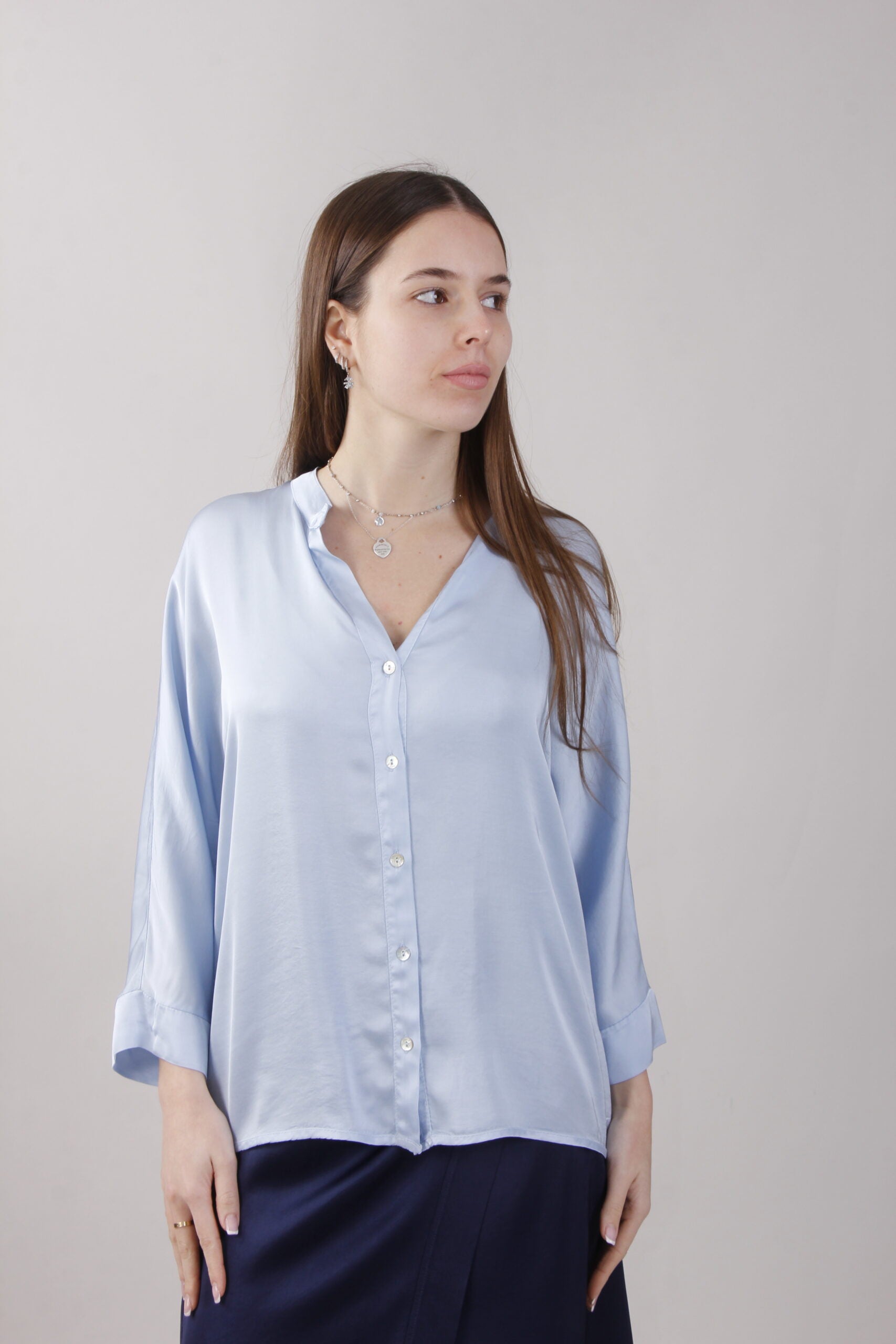 Camicia colla alla coreana