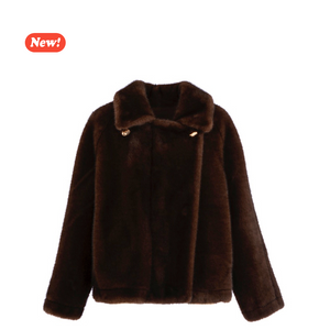 Cappotto in ecopelle senza cappuccio