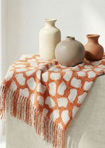 Load image into Gallery viewer, Pashmina reversibile con motivo a pecora
