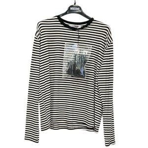 Maglia a maniche lunghe con spilla