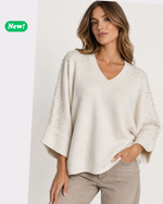 Carica l'immagine nel visualizzatore di Gallery, Maglione con applicazioni gioiello
