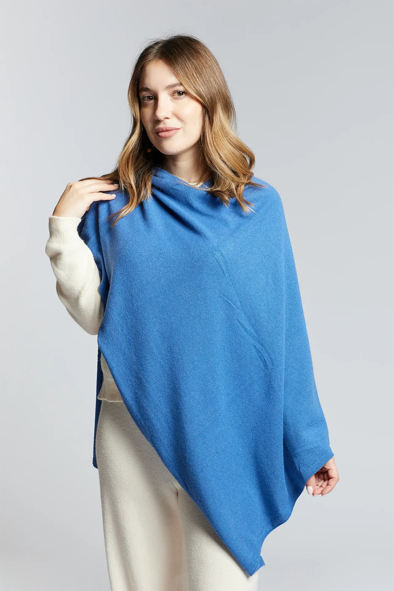 Poncho in cashmere