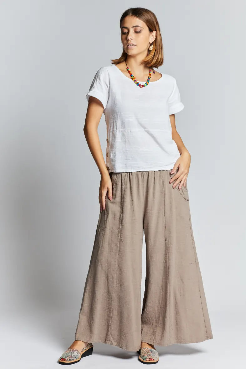 Pantaloni in lino gamba larga