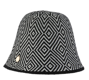 Cappello forma a campana