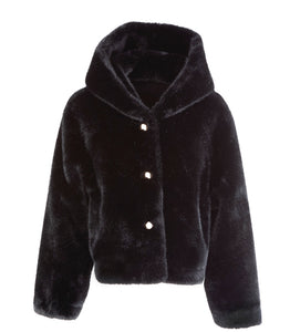 Cappotto in ecopelliccia con cappuccio