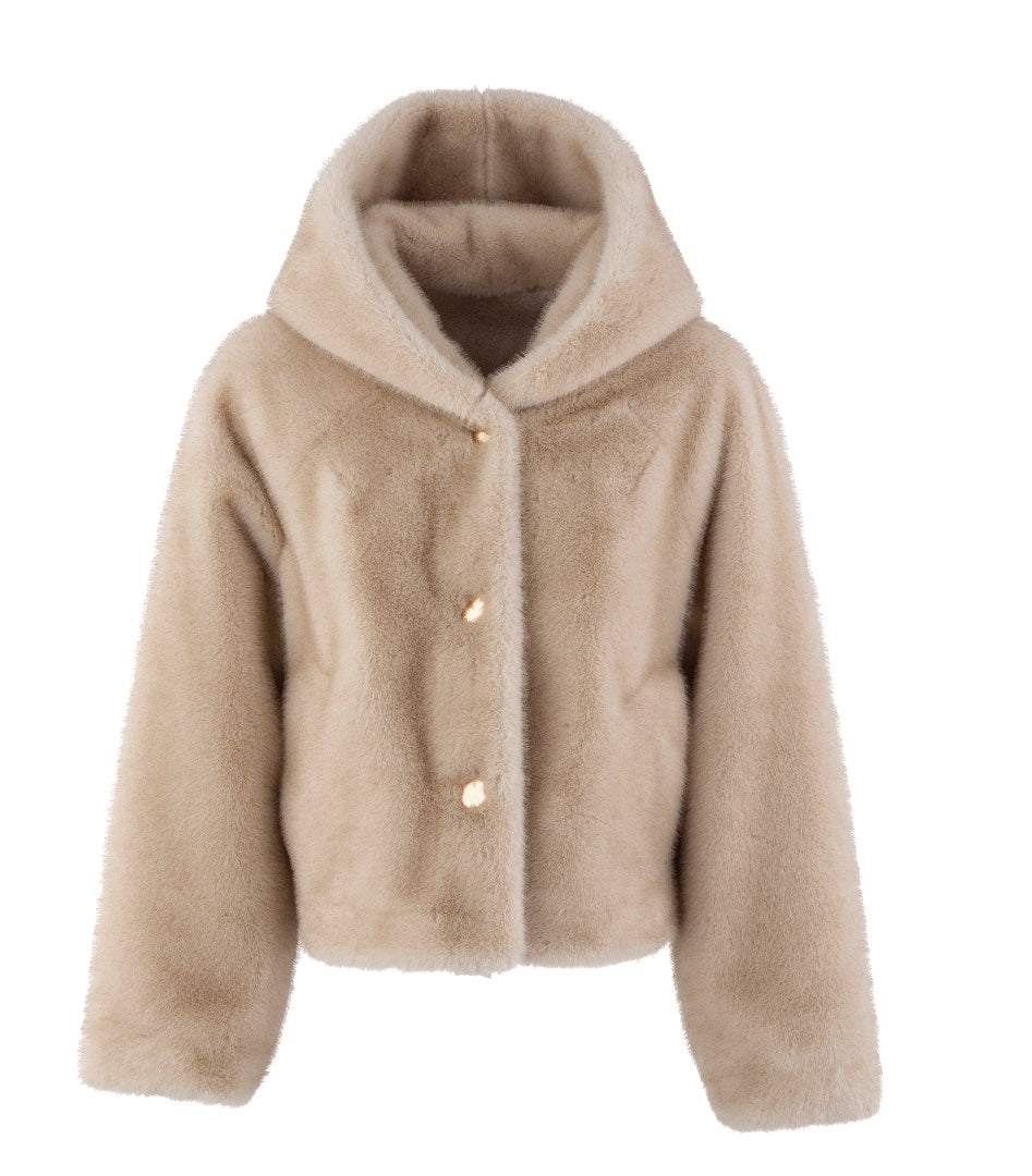 Cappotto in ecopelliccia con cappuccio