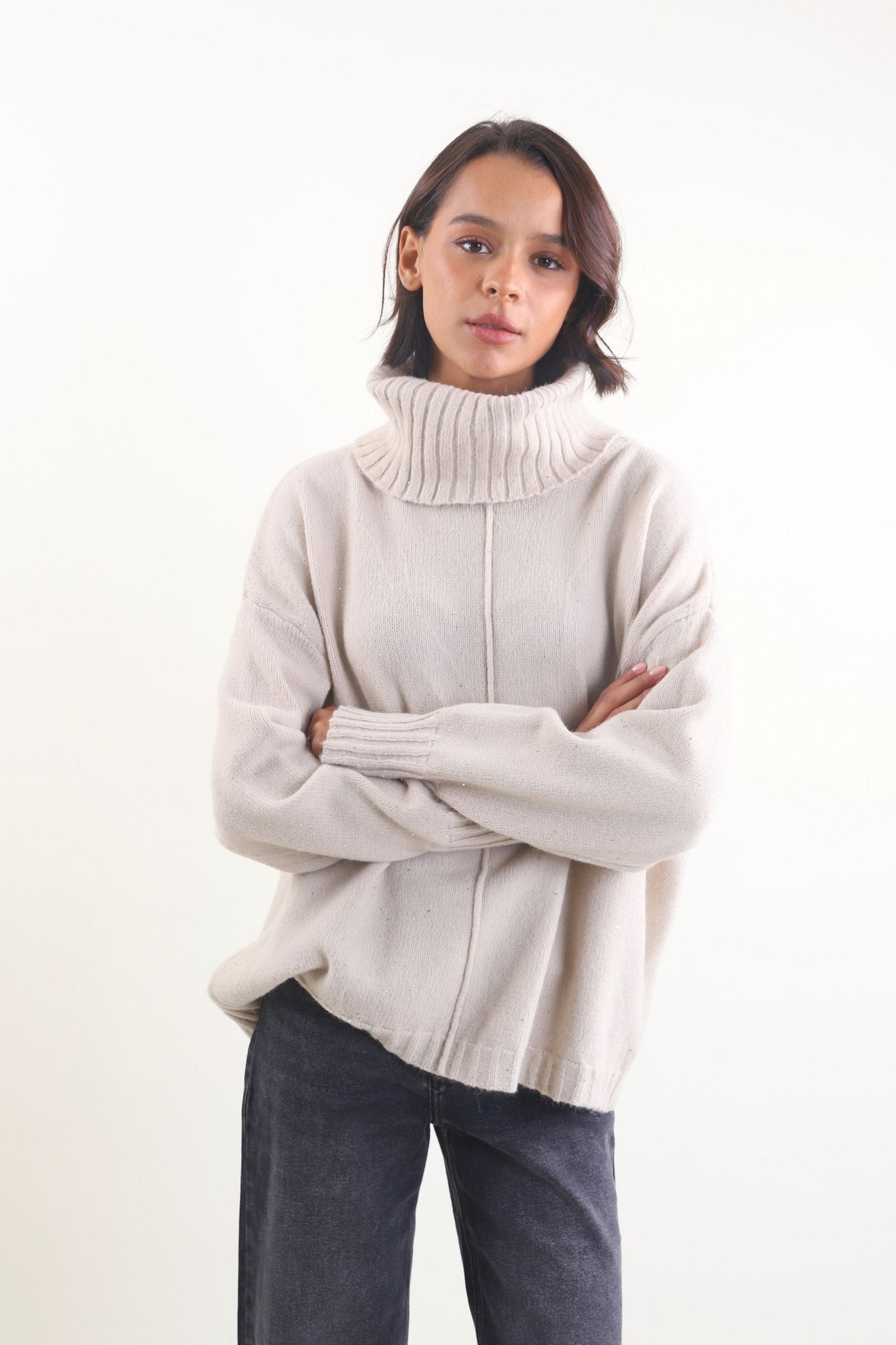 Maglione con collo alto a coste