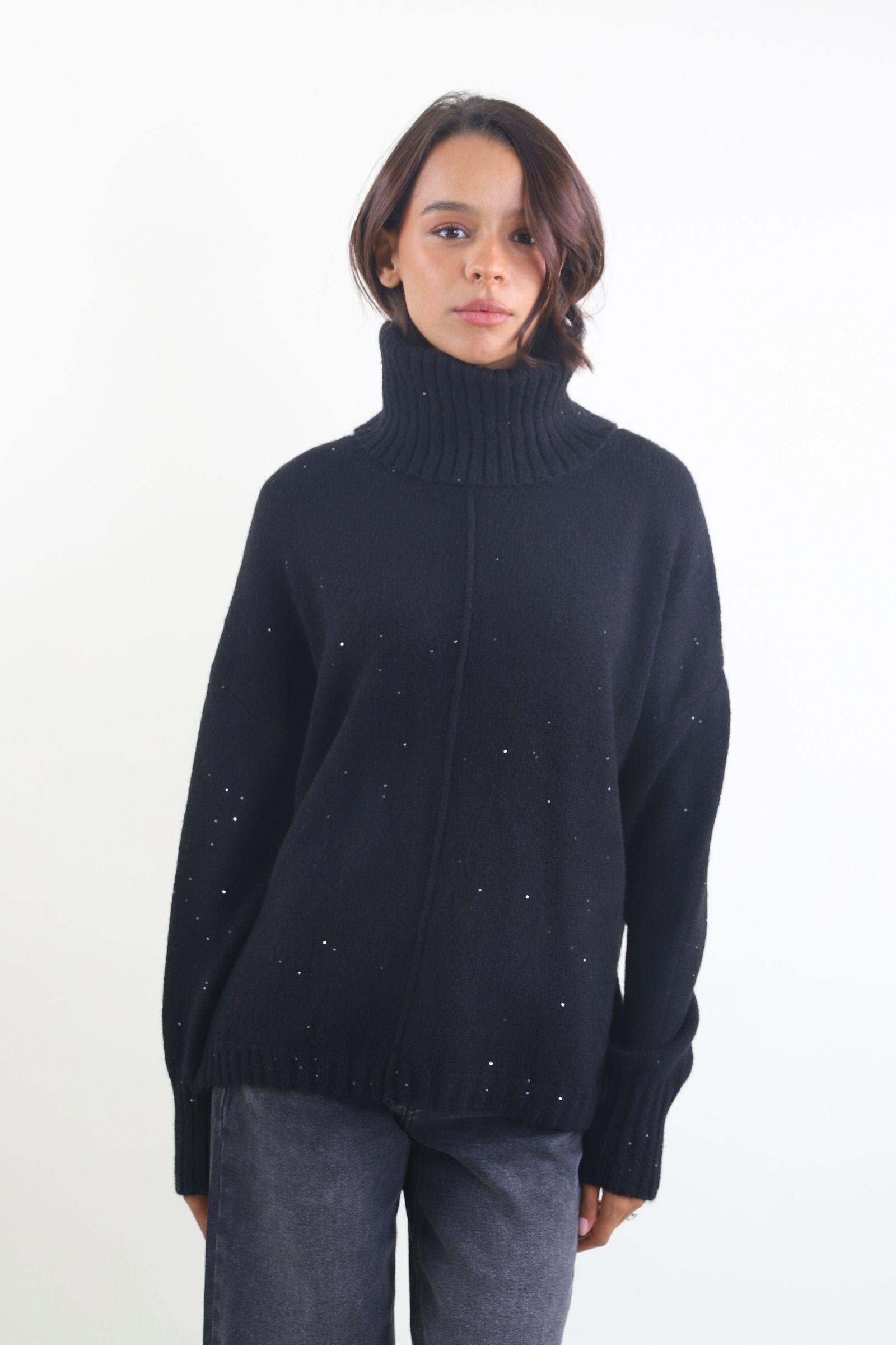 Maglione con collo alto a coste