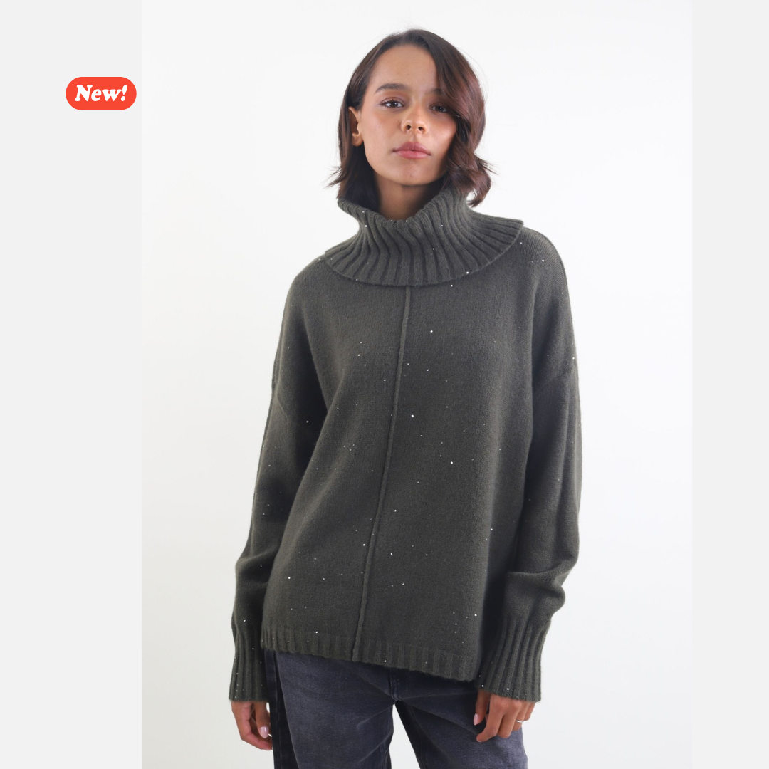 Maglione con collo alto a coste