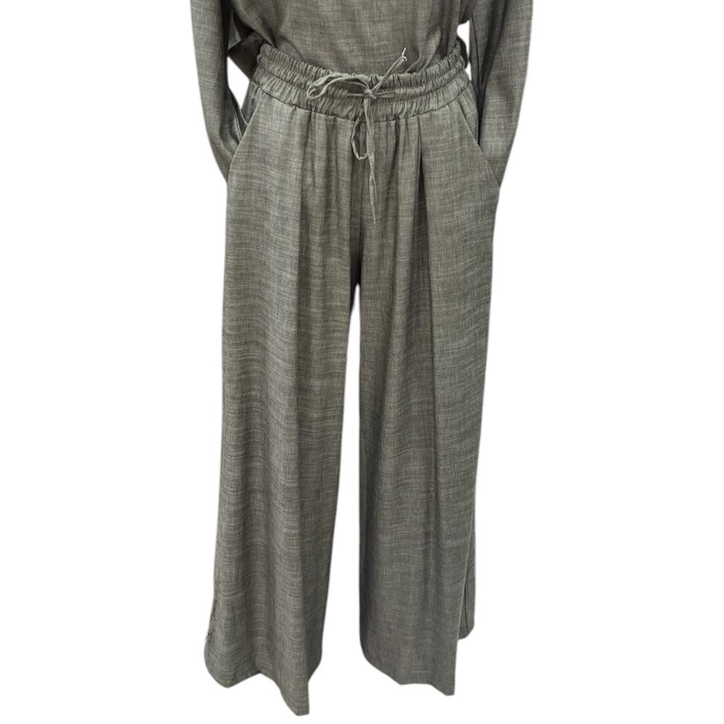 Pantaloni a gamba larga