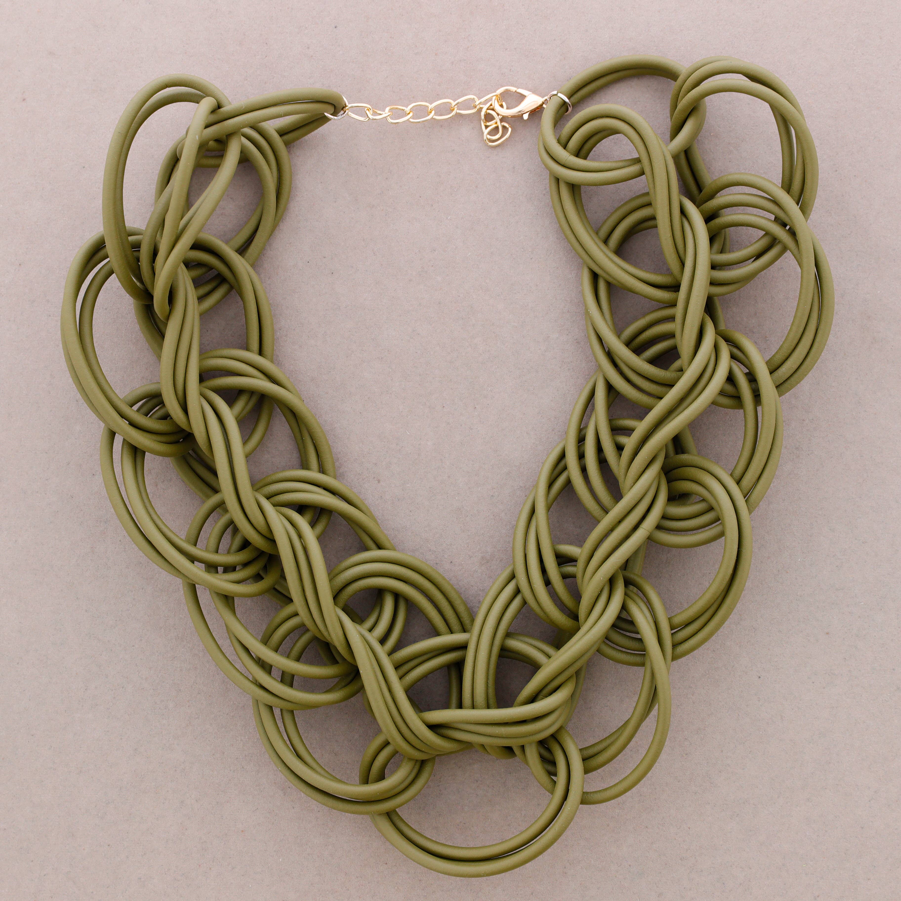 Collana con maglie in Gomma