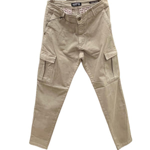 Pantaloni cargo