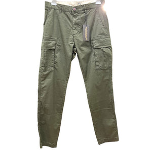 Pantaloni cargo