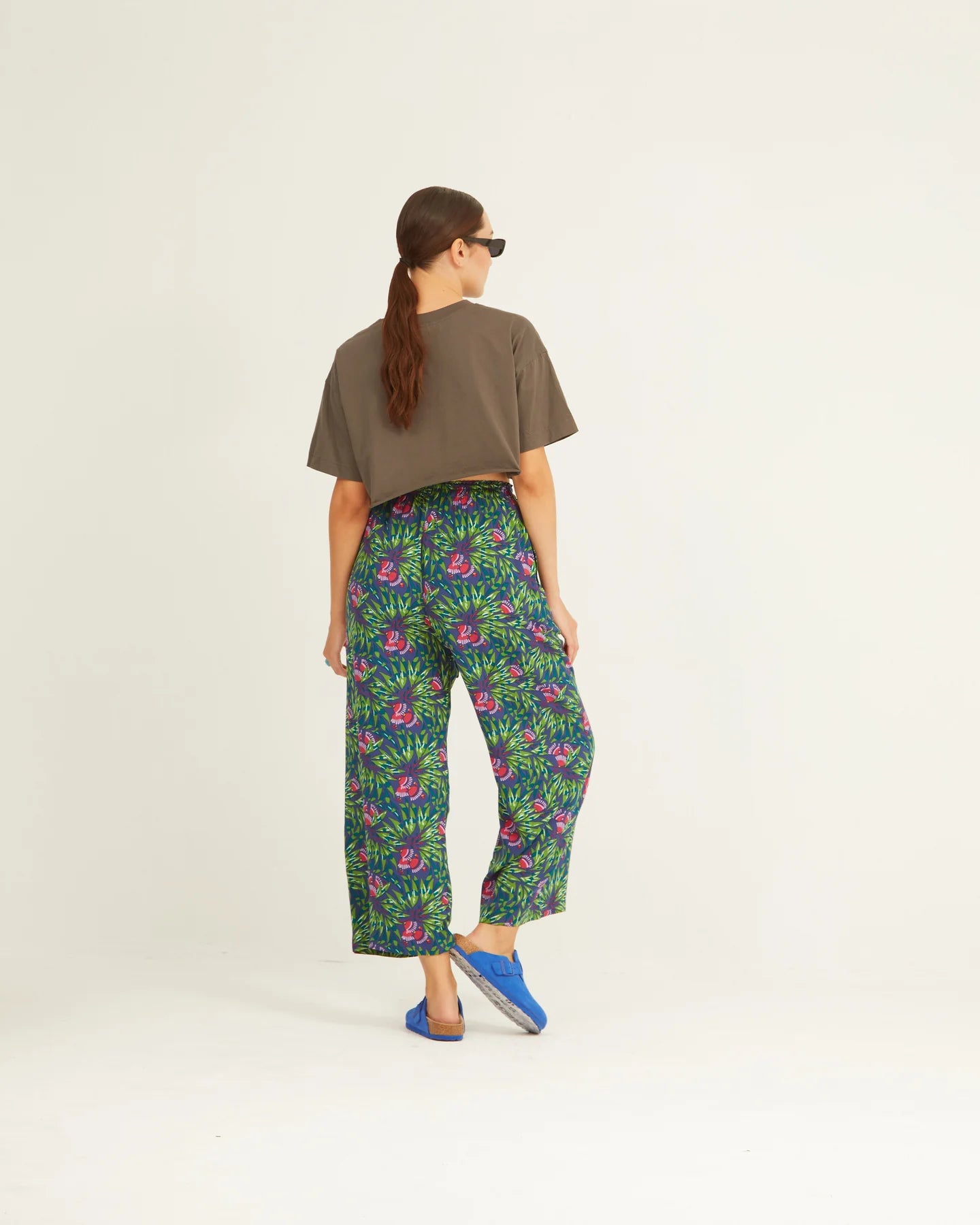 PANTALONE 3/4 CON LACCIO IN VITA